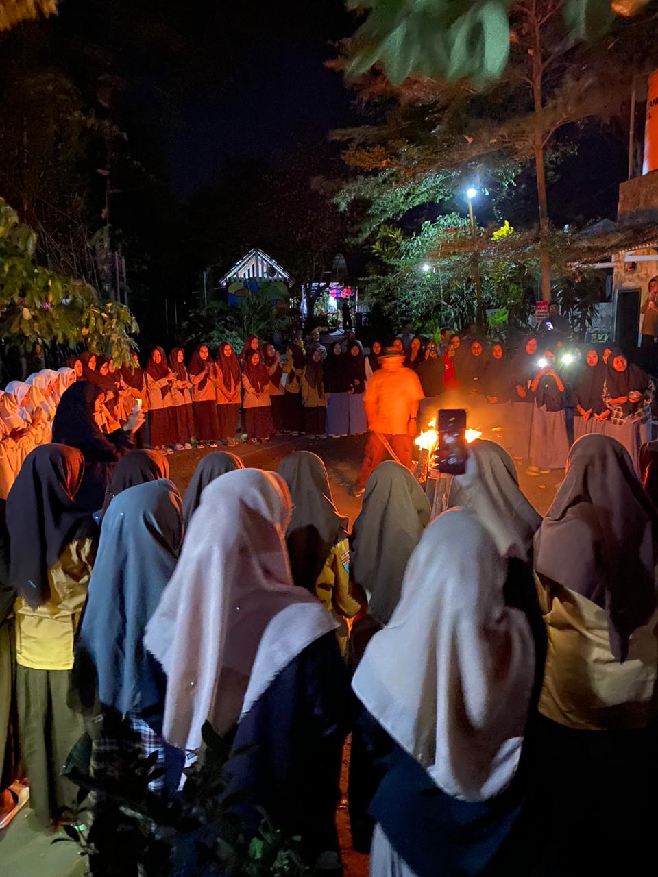 OUTBOUND SMP HAMALATUL QURAN RINGINAGUNG